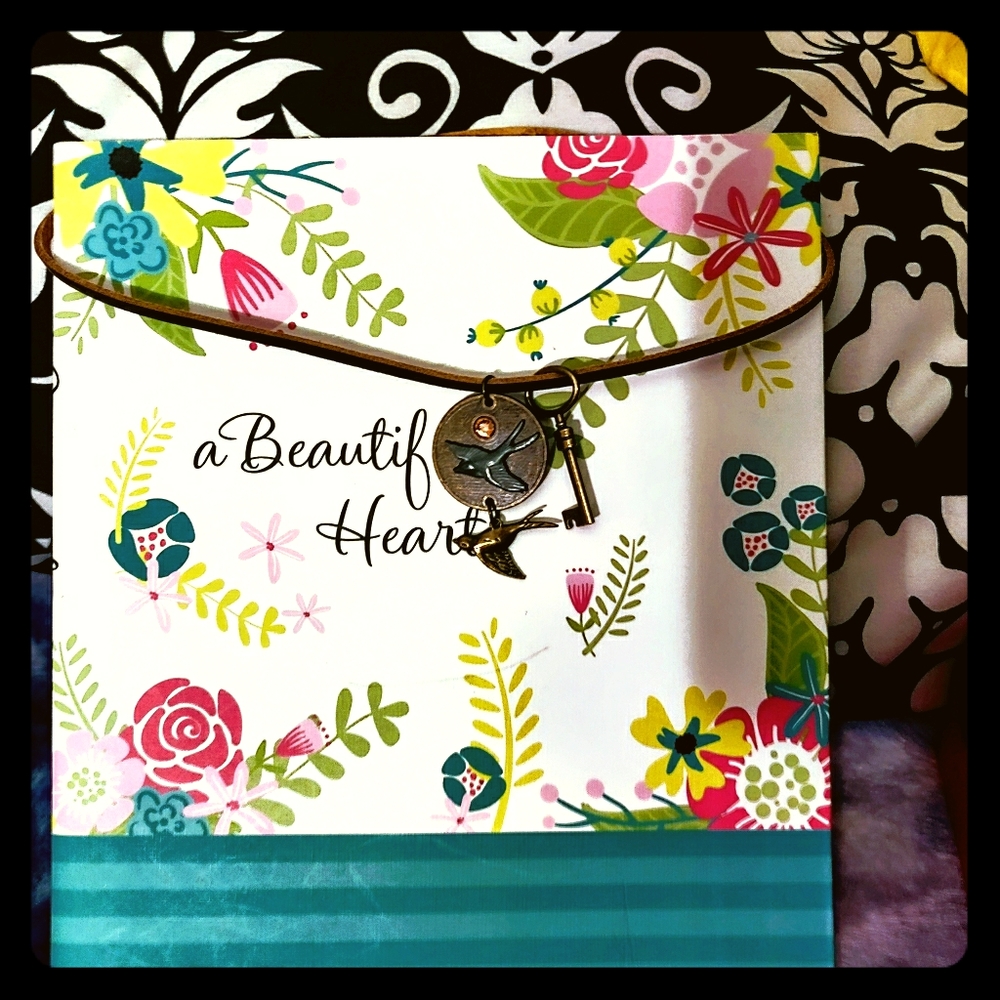 🐦 OOAK Sparrow with a gem & Antique Key Choker 🐦